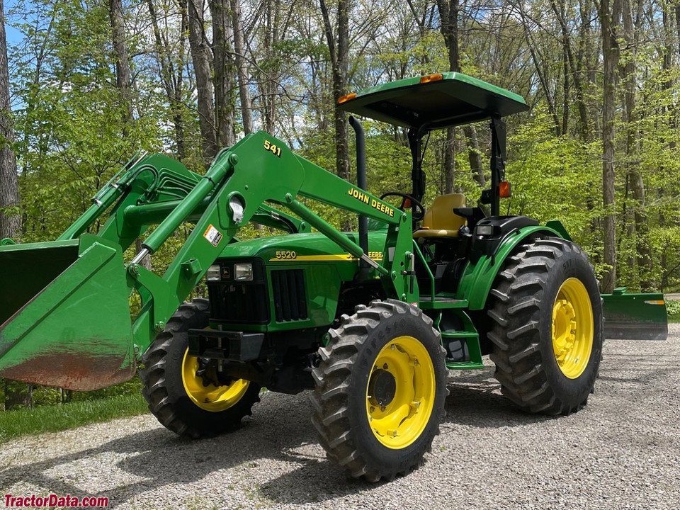 Tractor John Deere 5520