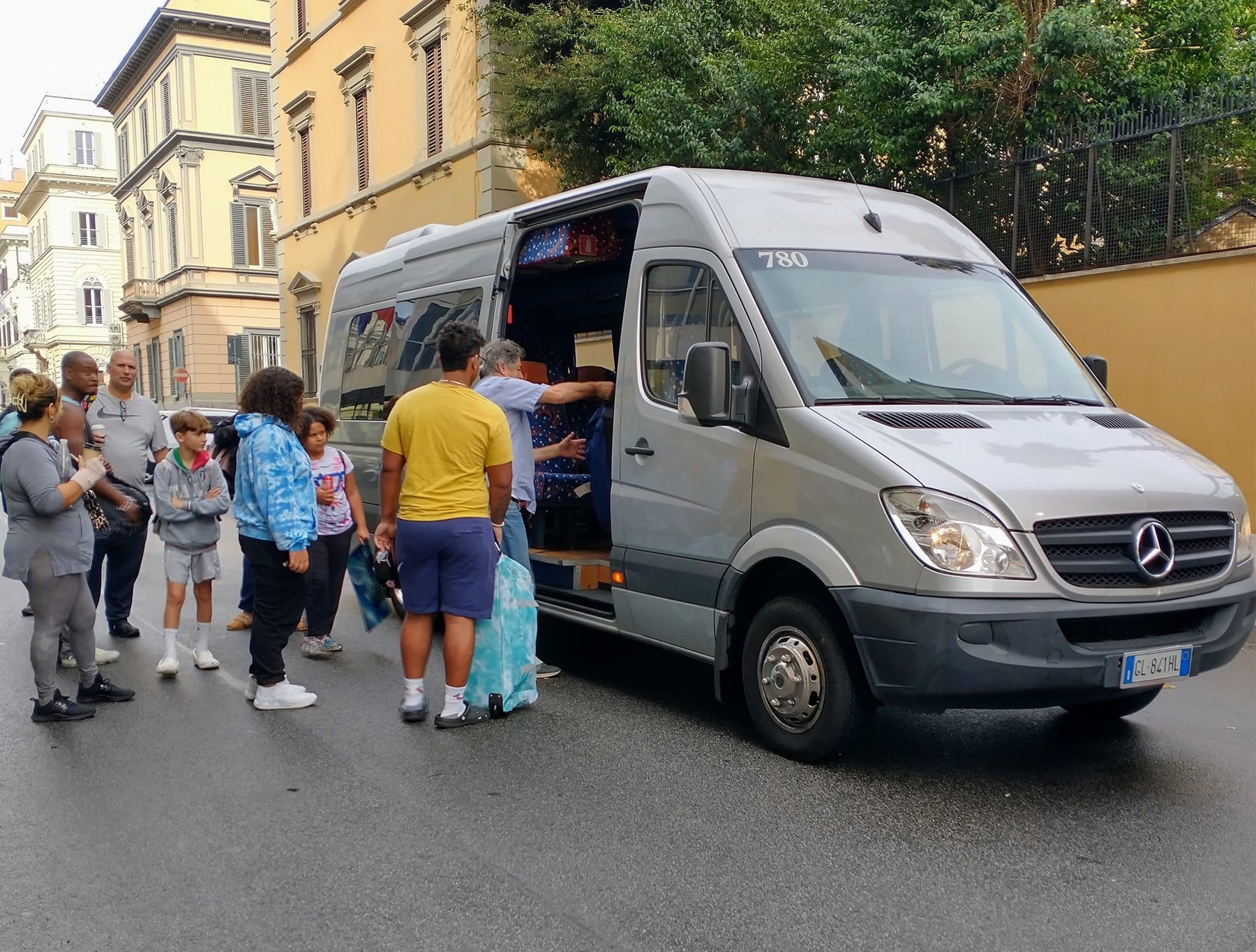 Truck Mercedes Benz Sprinter 518