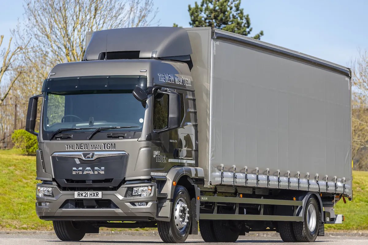 Lastwagen MAN TGM 18.250 4X4 BB/4500