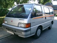 Mitsubishi P 00 W