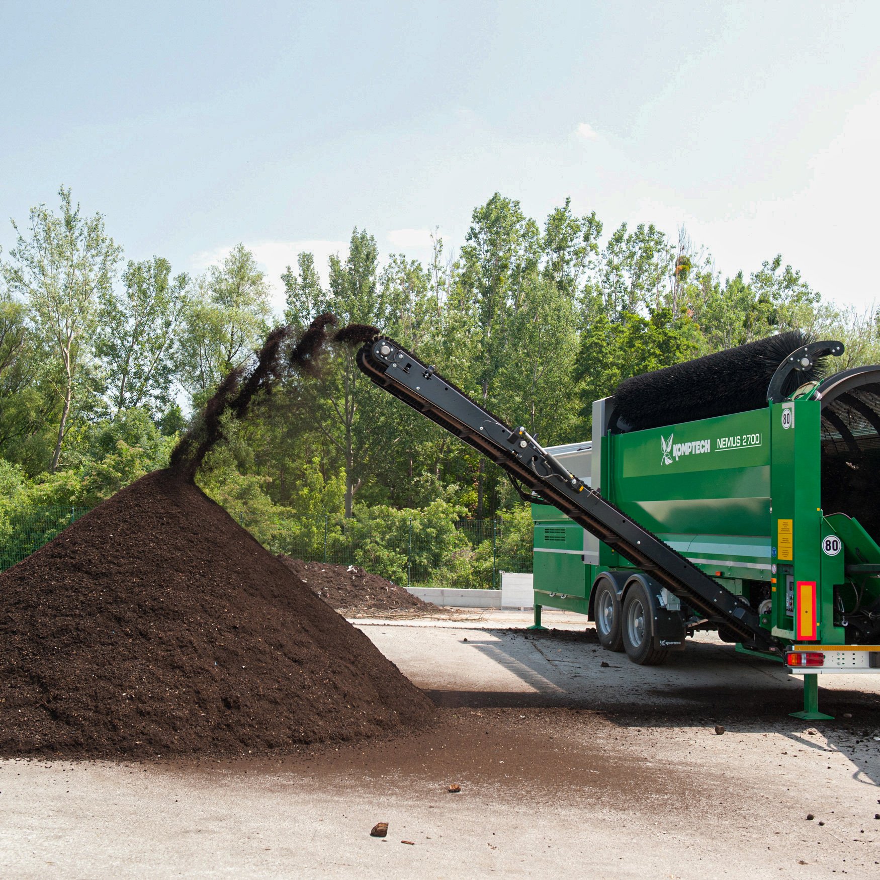 Trailer Komptech -NEMMUS 2700