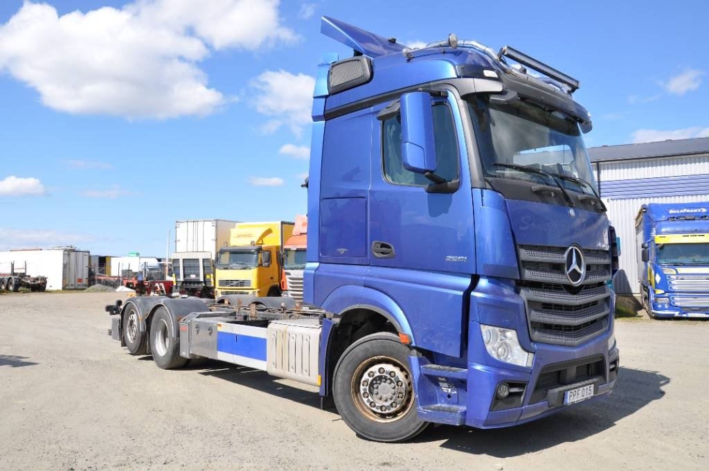 Truck Mercedes Benz 2531 L6X2