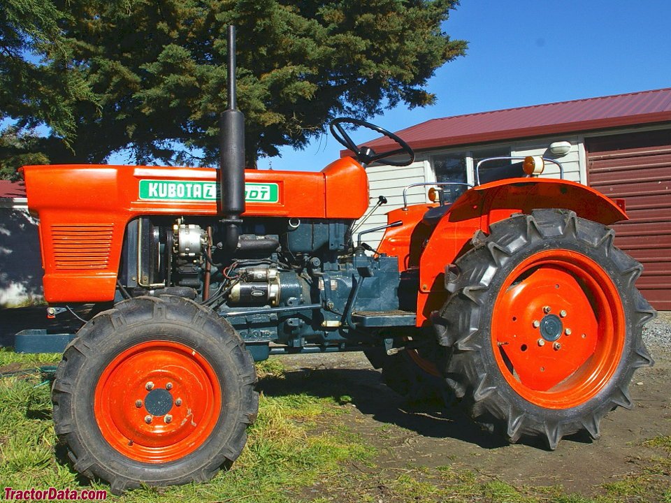 Tractor Zen Noh L2201