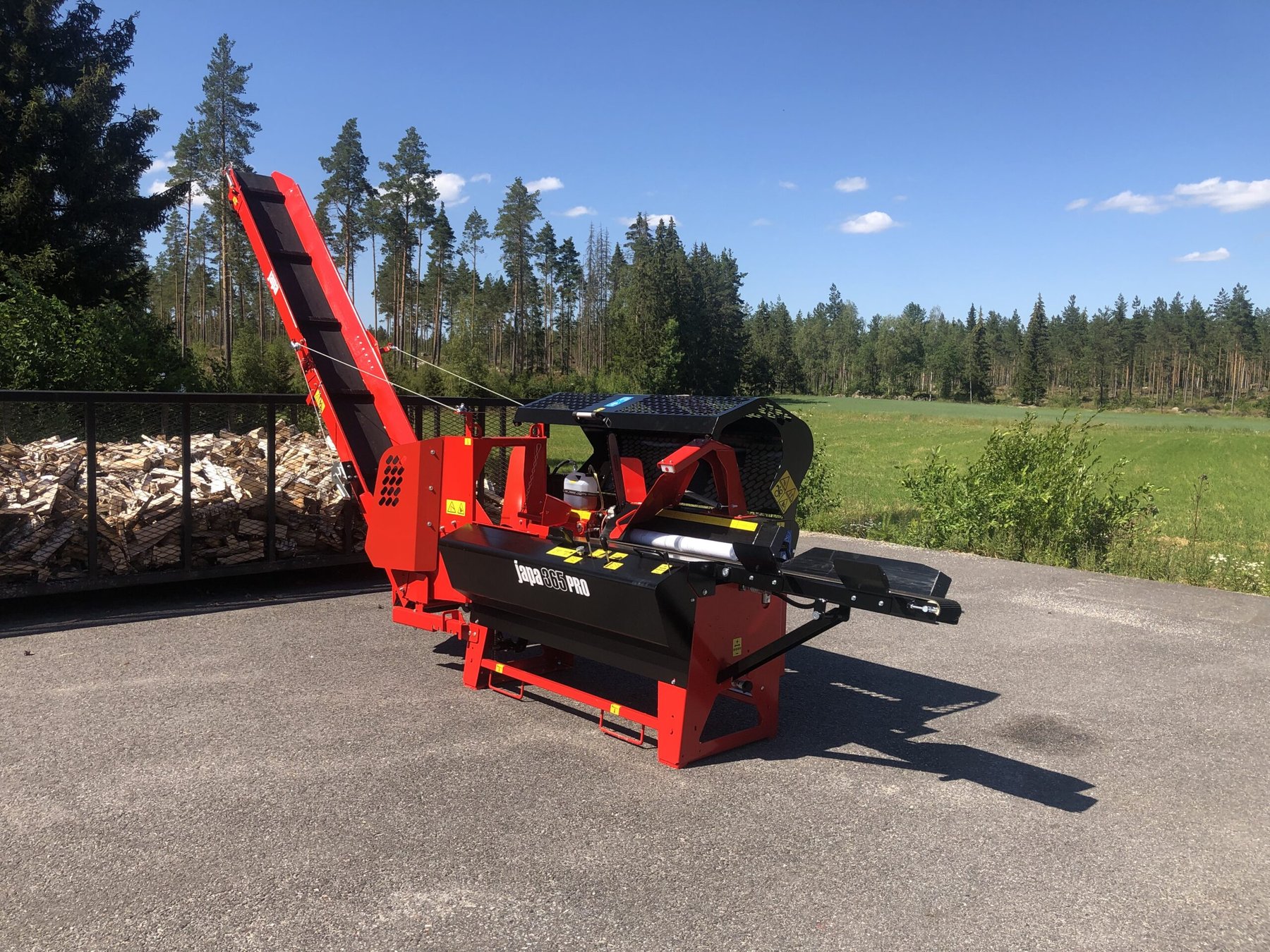 Car trailers up to 3.5 t Japa Klapikone Japa 365 plus