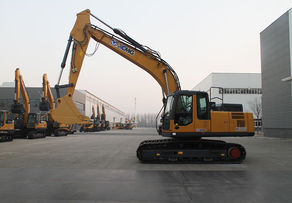 Excavator XCG 210LC-8