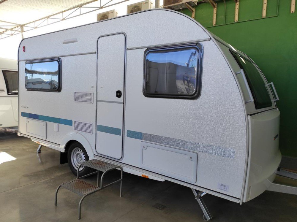 Anhänger Adria AVIVA 422 PY