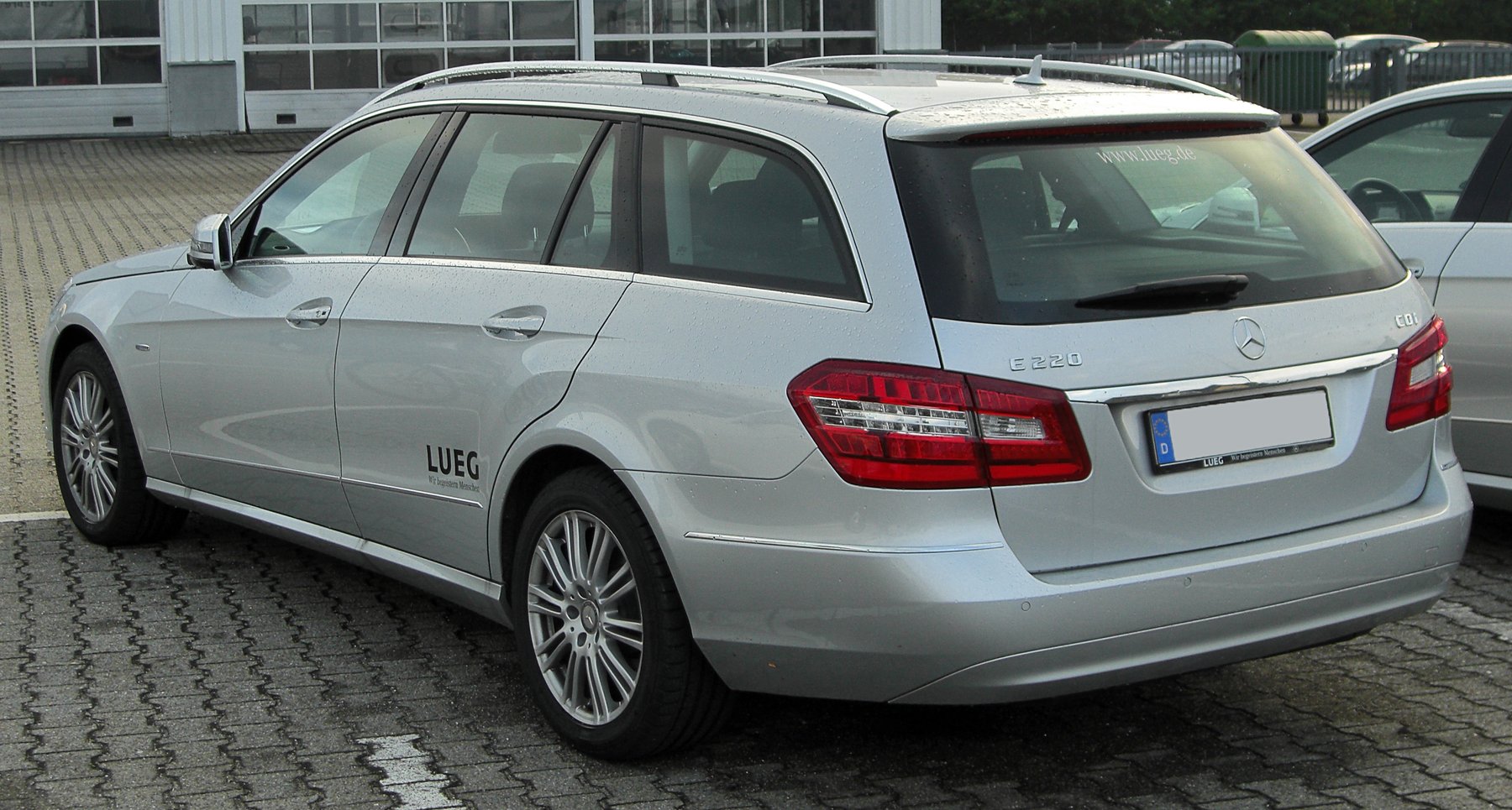 Van Mercedes Benz 5D E 220 CDI KOMBI-211206/285