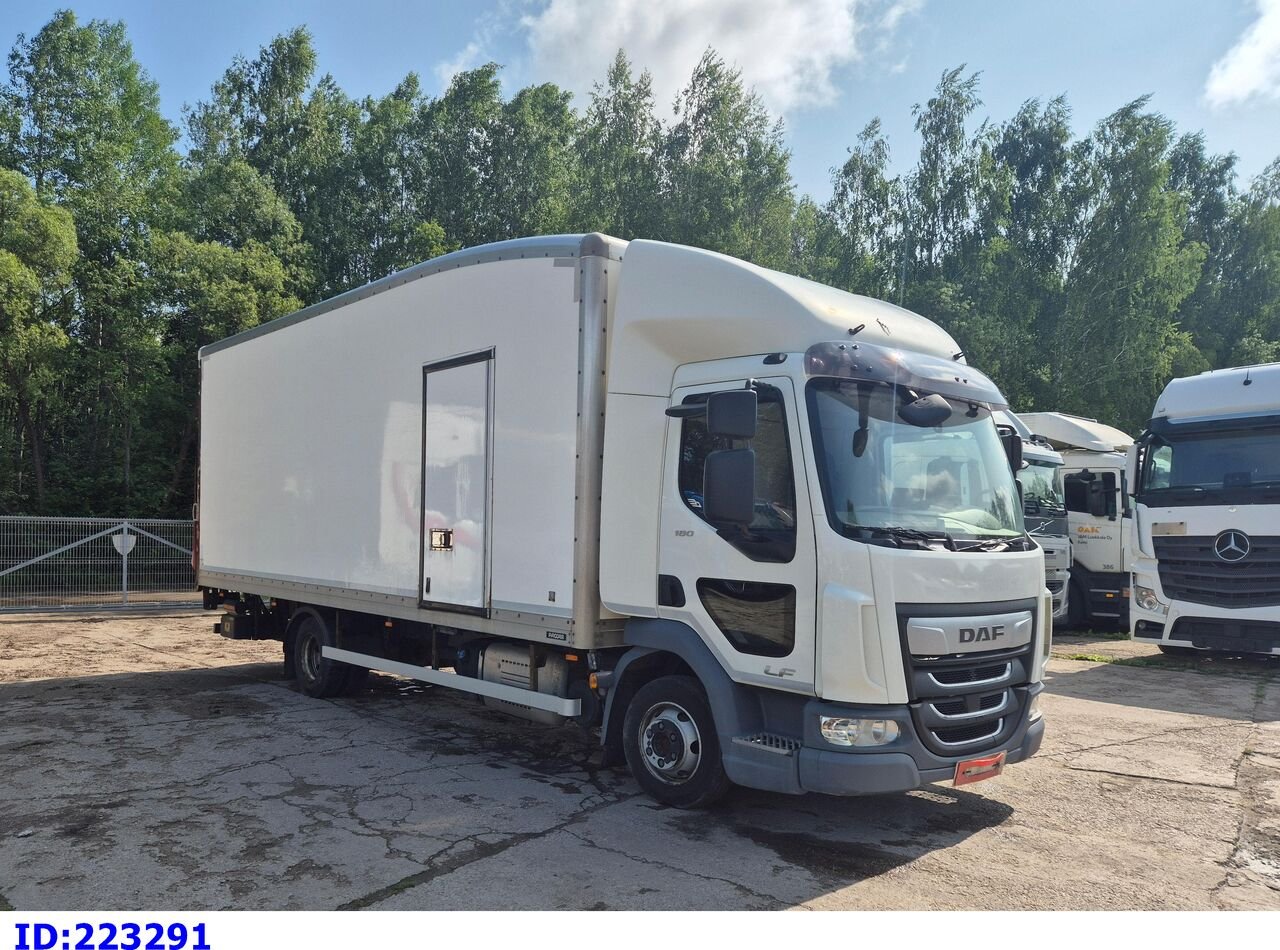 DAF 2 AXLE + ARTIC