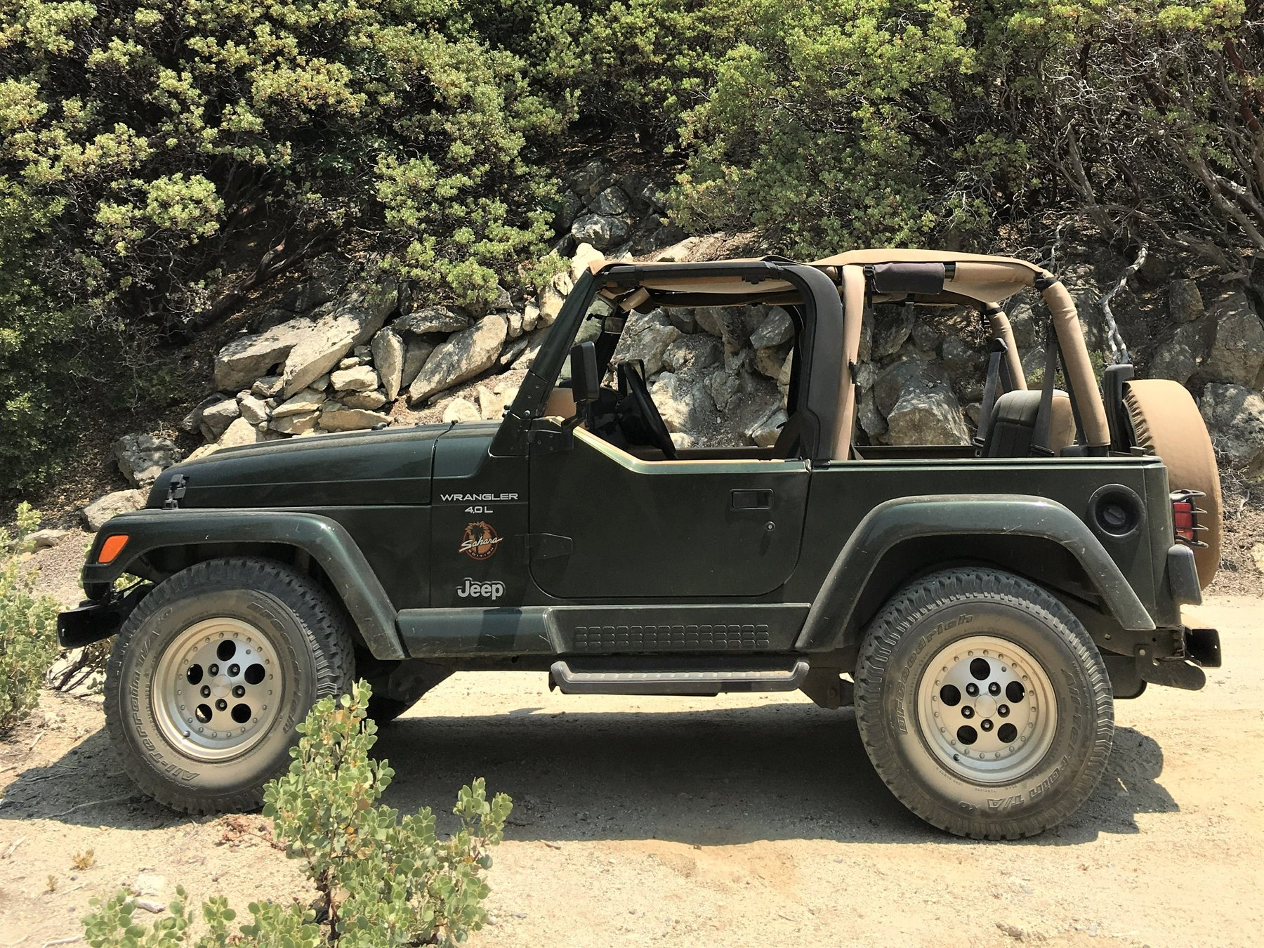 Van Jeep WRANGLER SOFTOP 4.0
