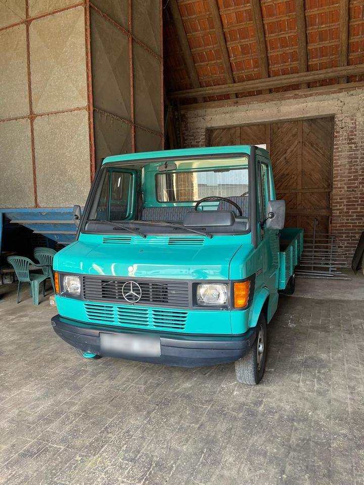 Truck Mercedes Benz 410 D-X