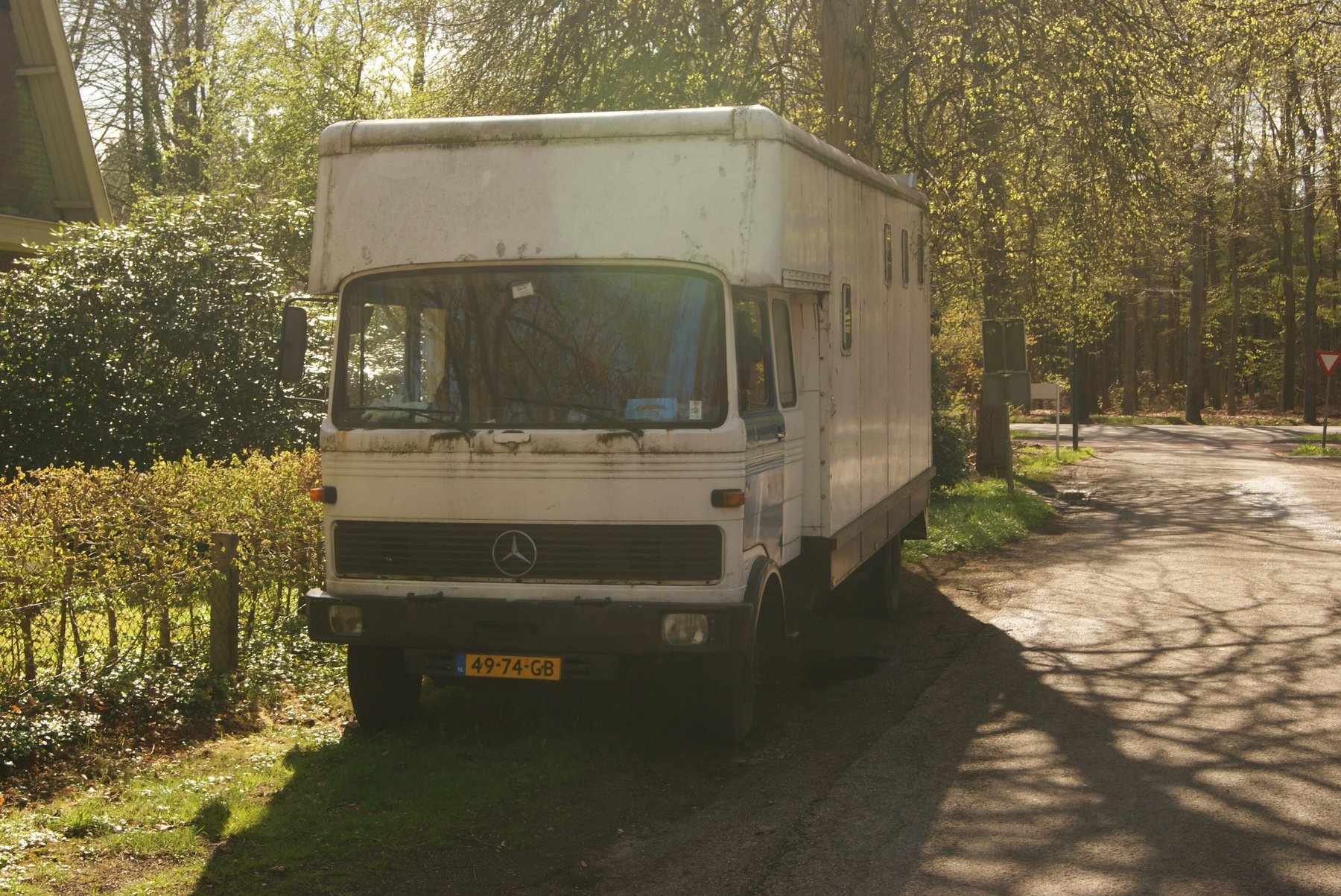 Truck Mercedes Benz LPS 813