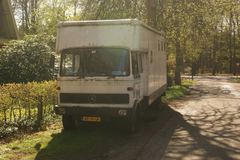 Mercedes Benz LPS 813