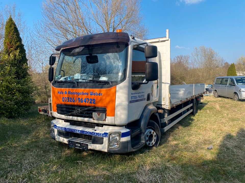 Truck Volvo 608-42R-8.6T