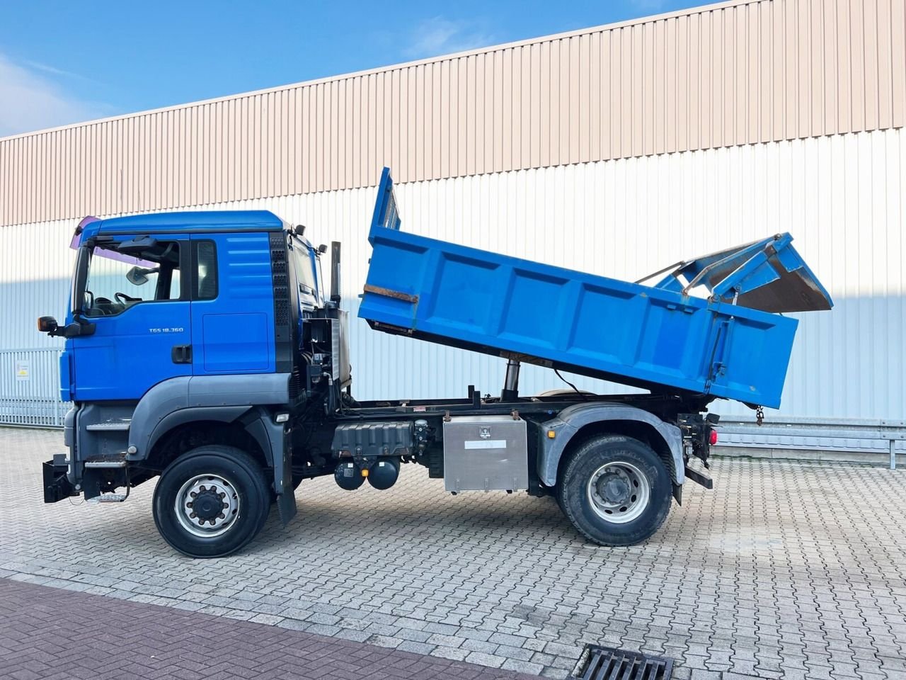 MAN 18.360 4X4H BL