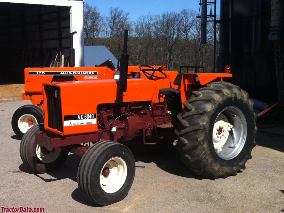 Tractor Allis Chalmers 6040