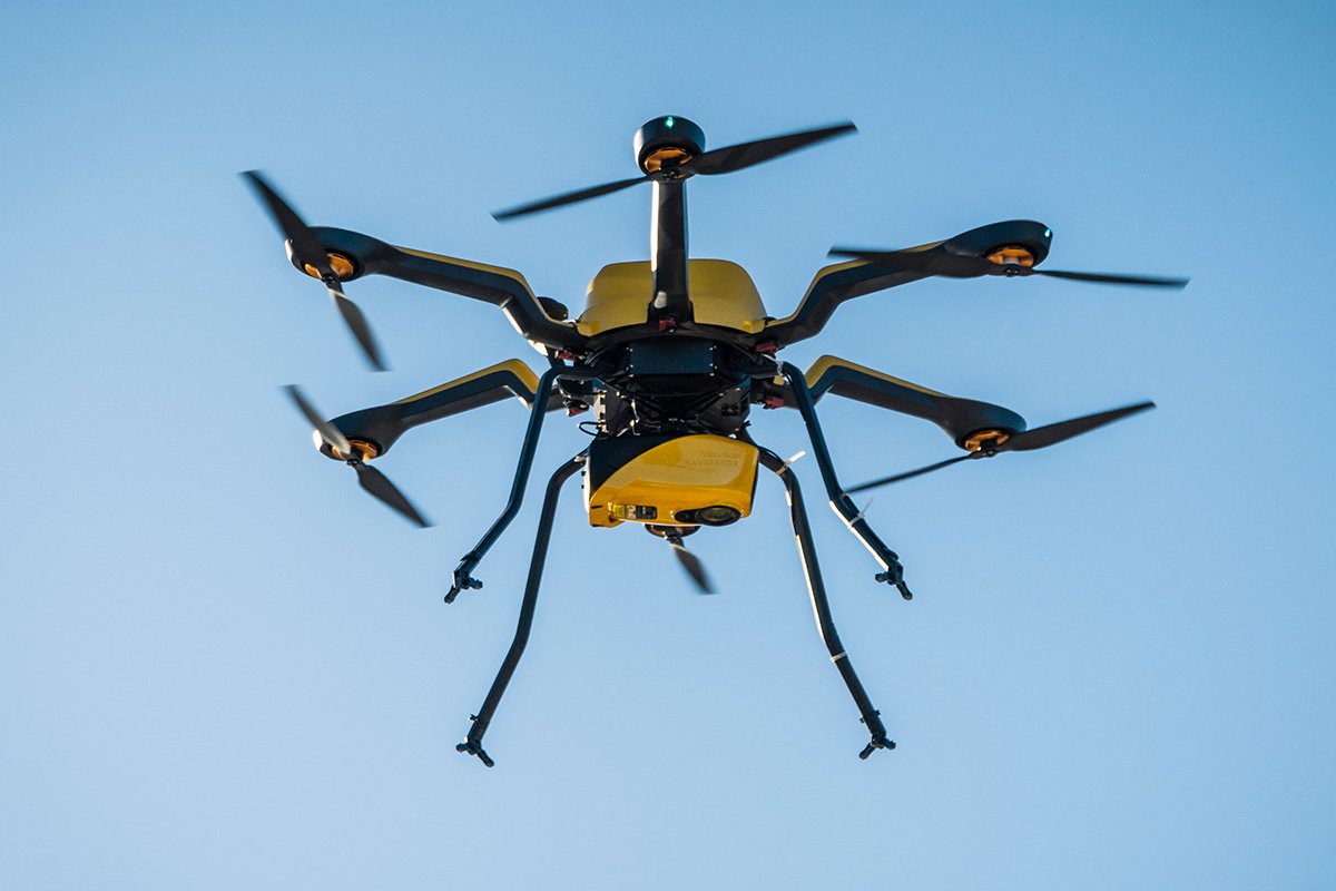 Skanery LiDAR do dronów YellowScan Navigator (bathymetrisch)