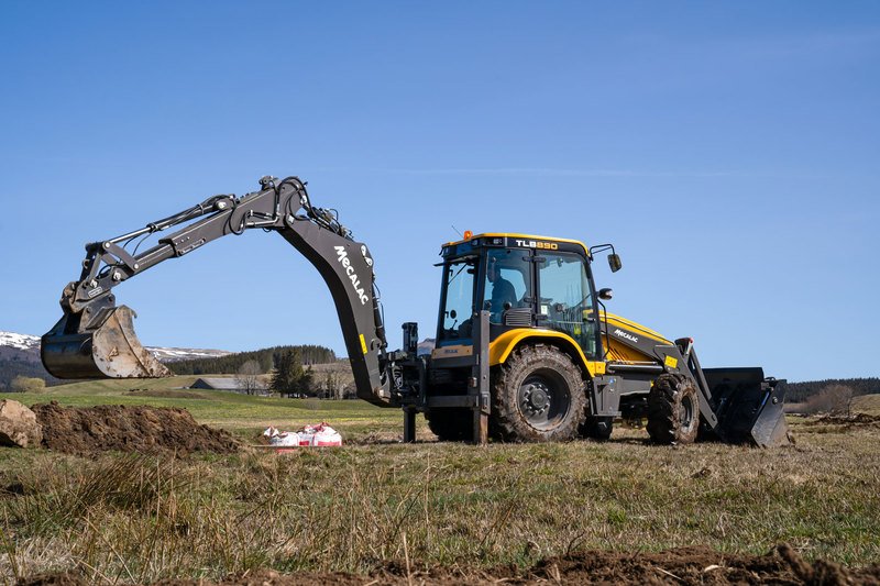 Excavator Allmand ABI TLB20-D backhoe