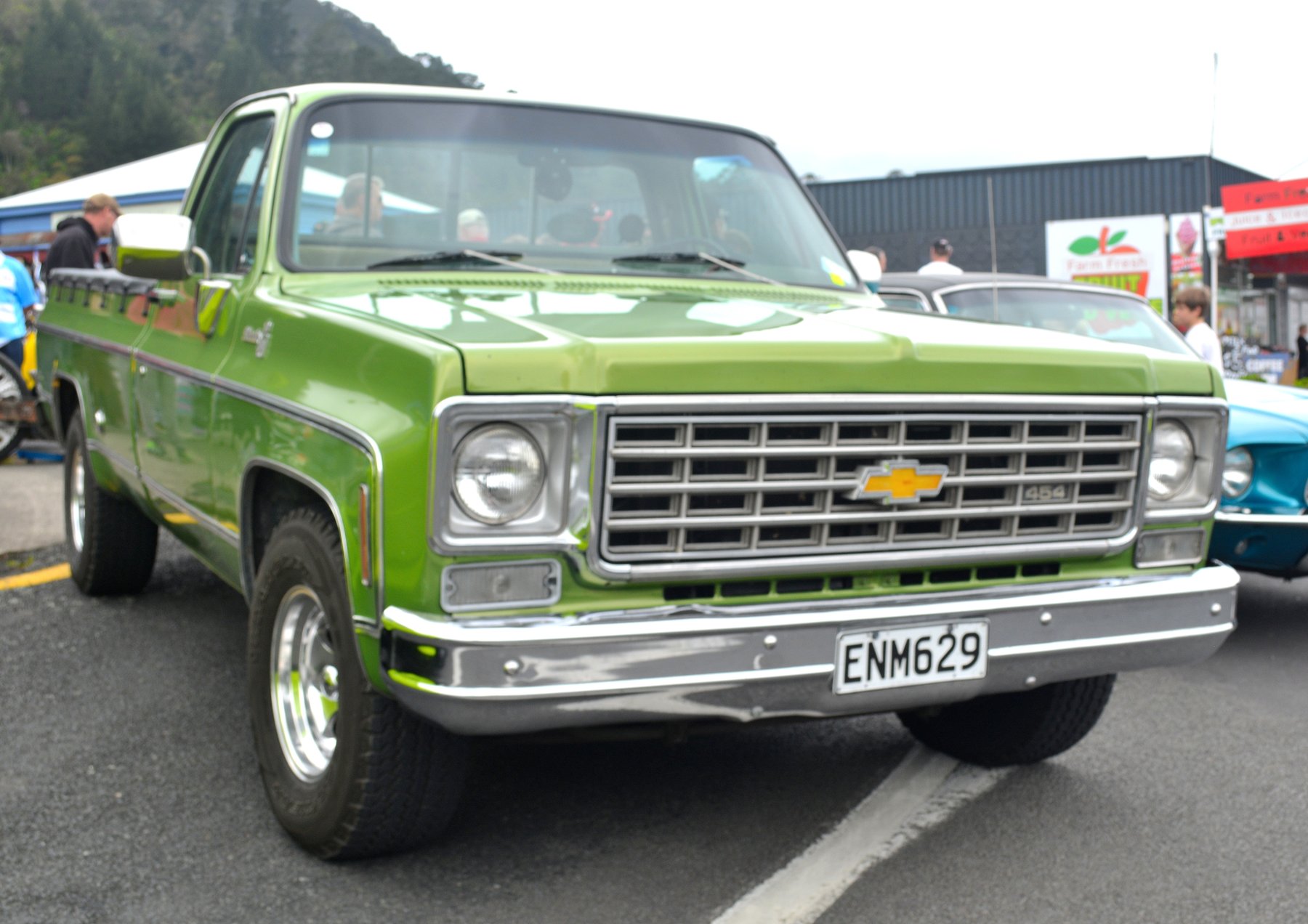 Truck Chevrolet C 20 SILVERADO