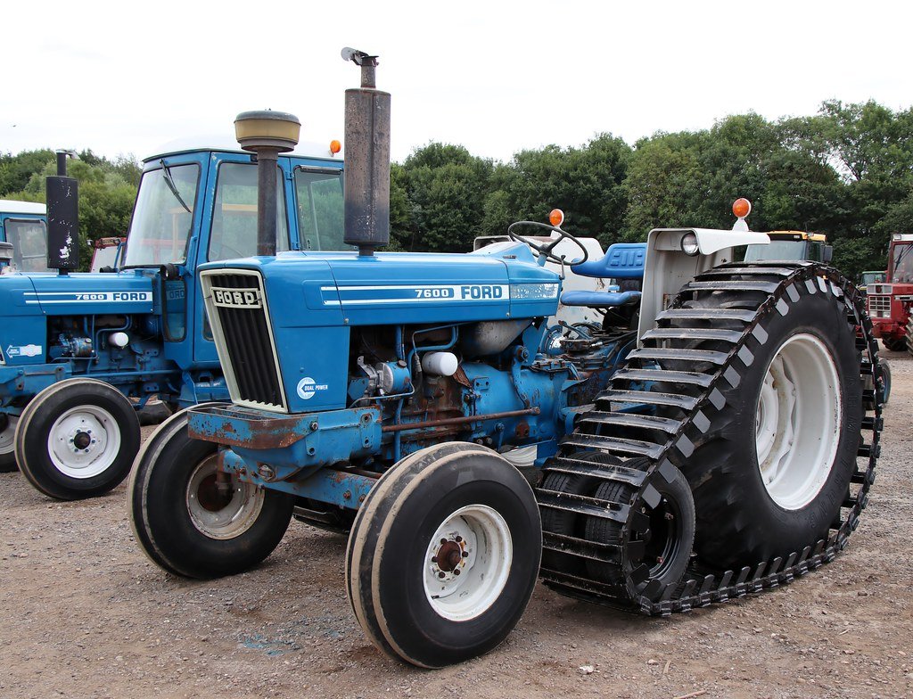Traktor Ford 7600-FA115M