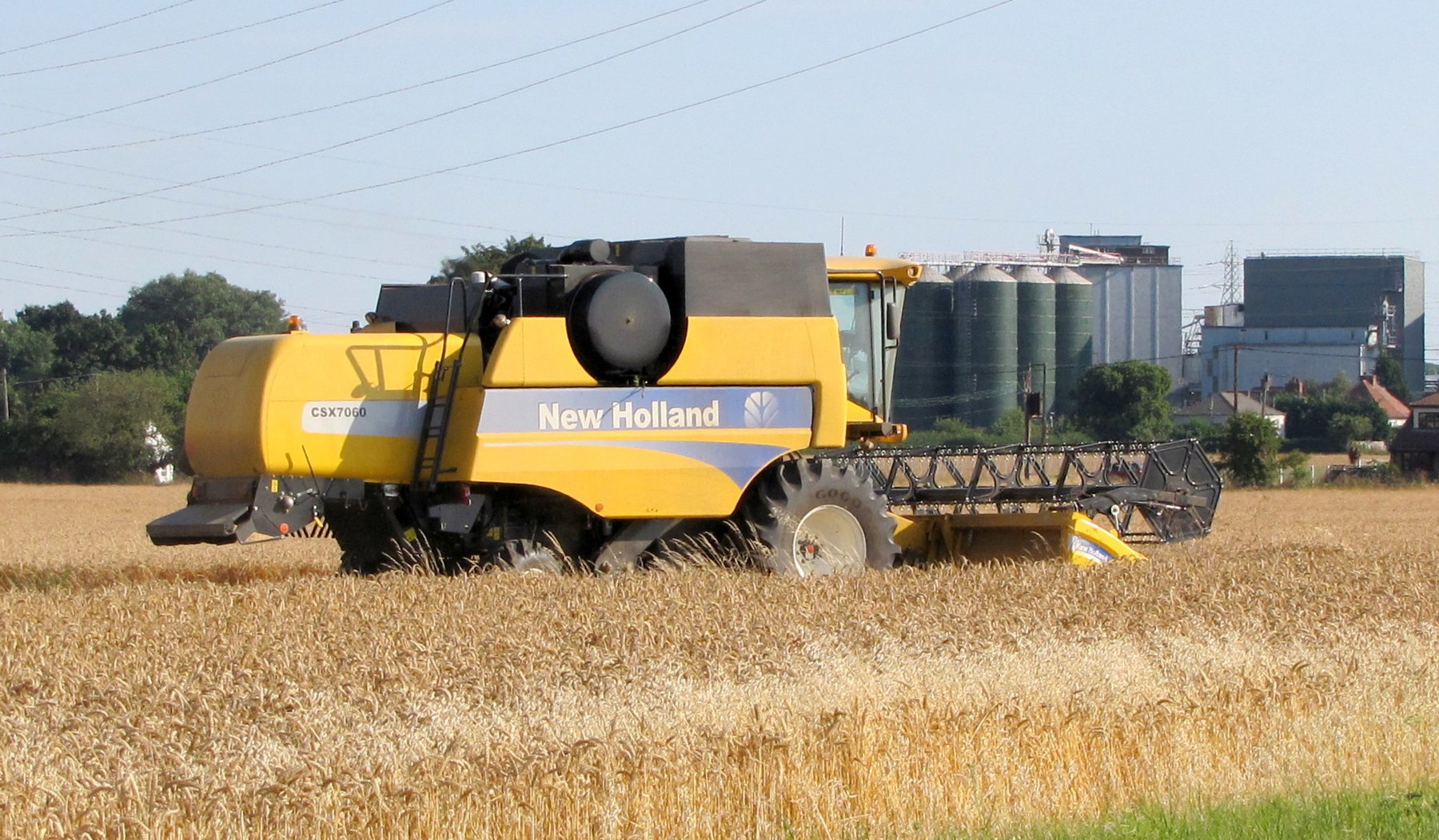 Combines Salford CSX7060