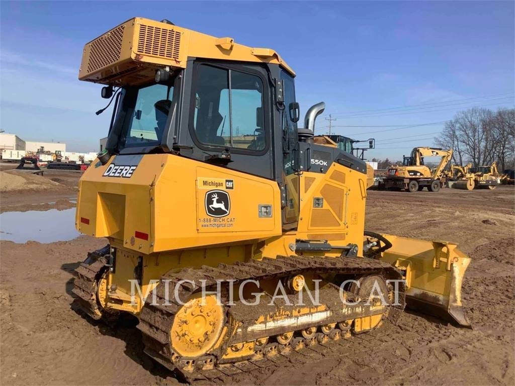 Dozers John Deere 550K