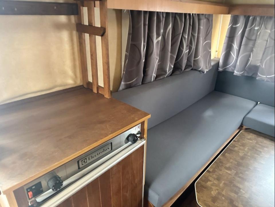 Light trailers up to 750 kg Omavalmiste 208 X 440 / 300