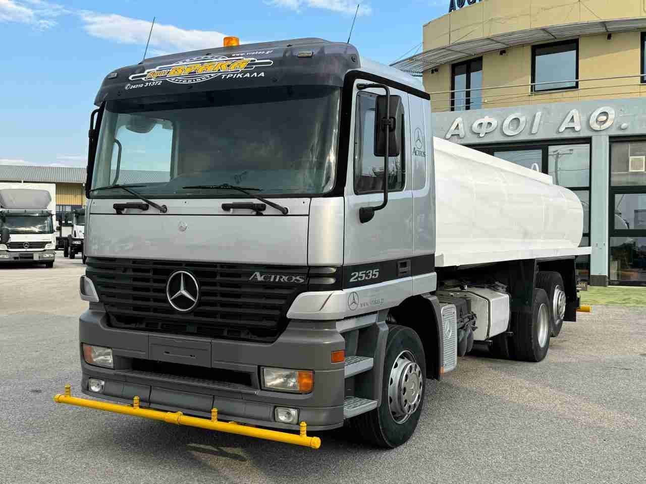 Samochód ciężarowy Daimlerchrysler 2535