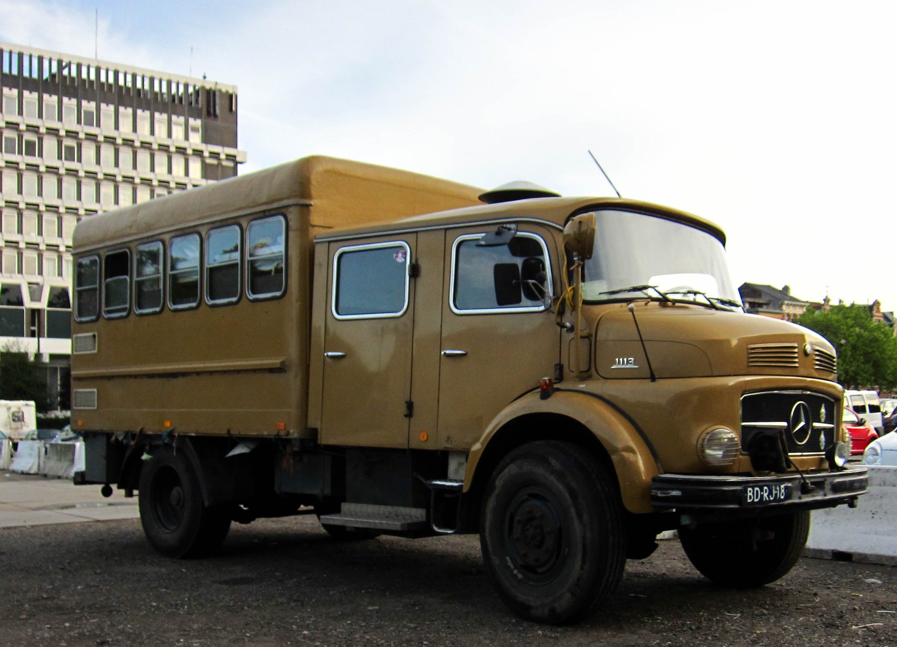 Truck Mercedes Benz LA 1113 B MA