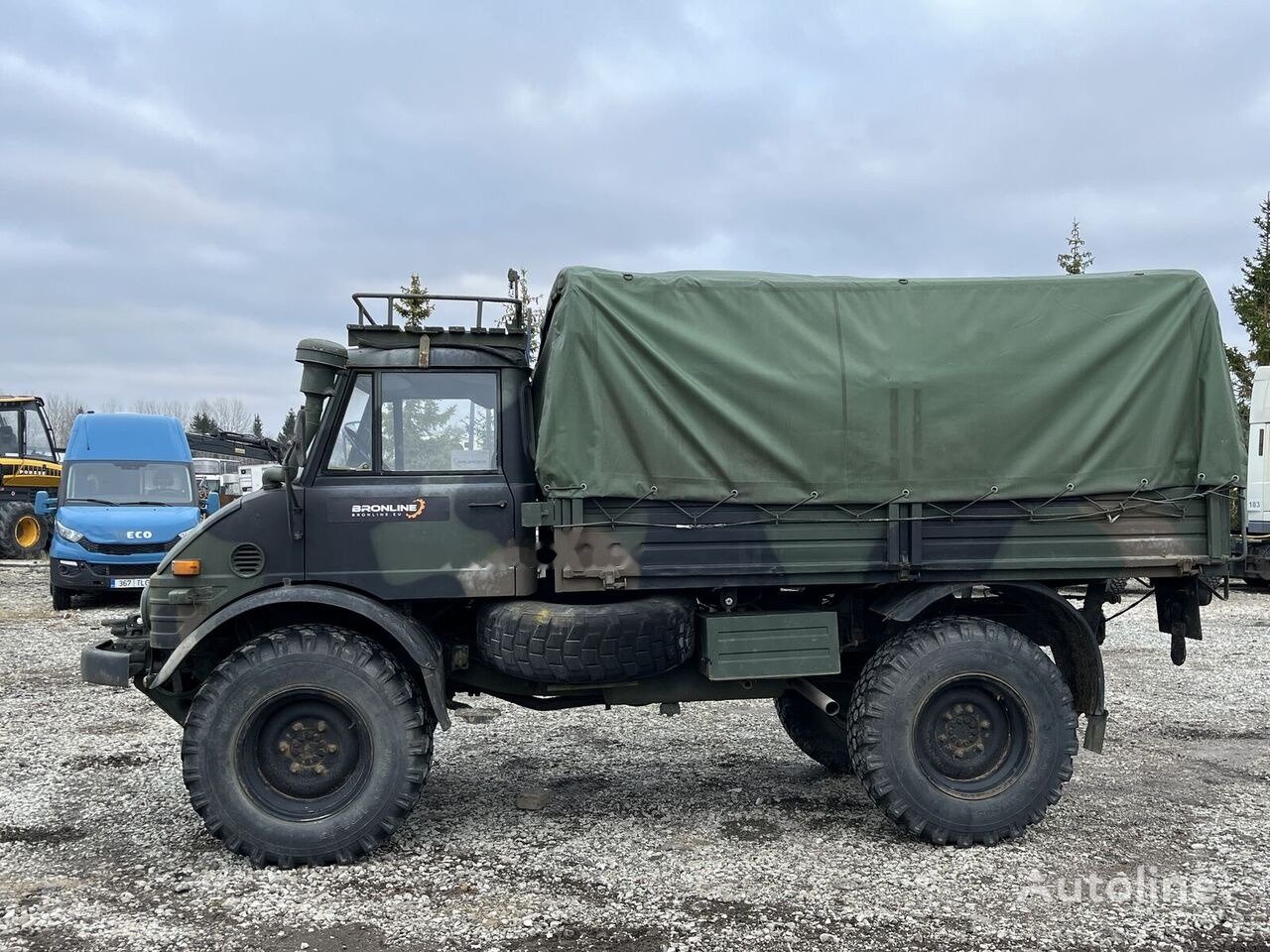 Truck Mercedes Benz UNIMOG 416-4X4/2900