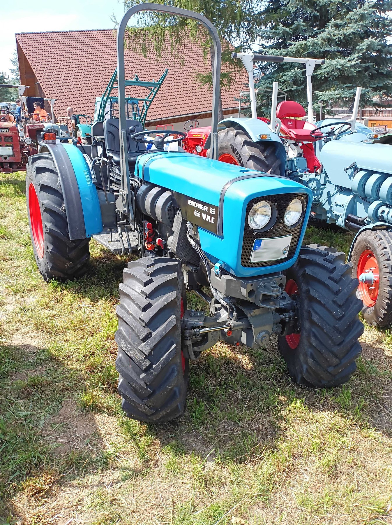 Tractor Eicher 5660