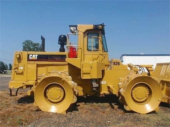 Maschine Caterpillar 826C