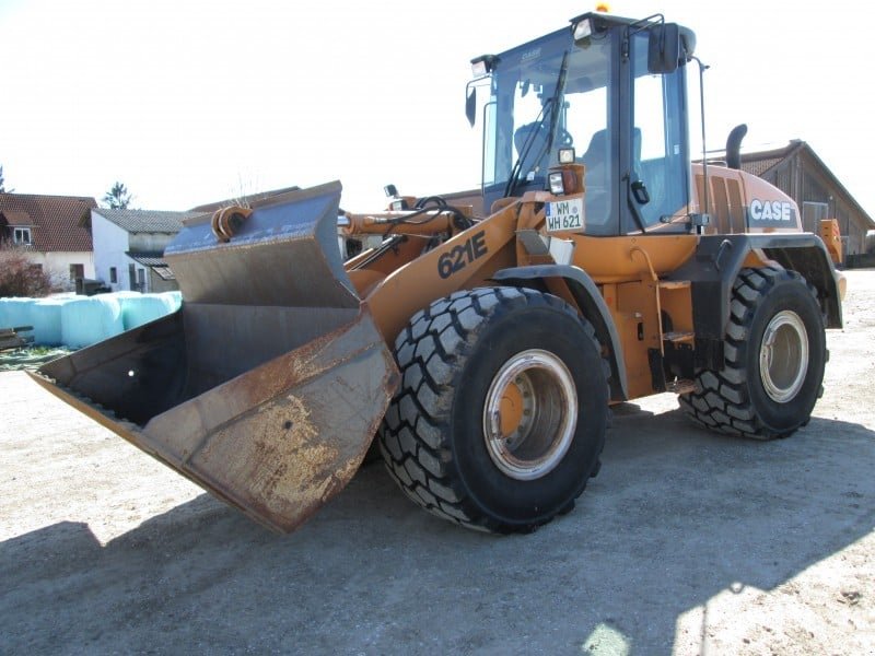 Case 621C