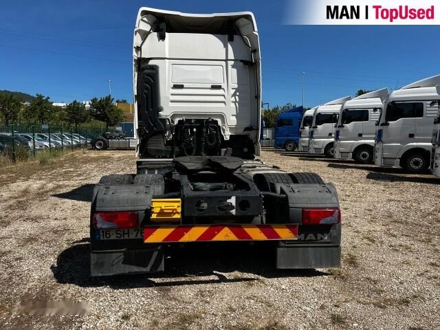 Truck MAN TGX 26.480 6X2 - 2 LL