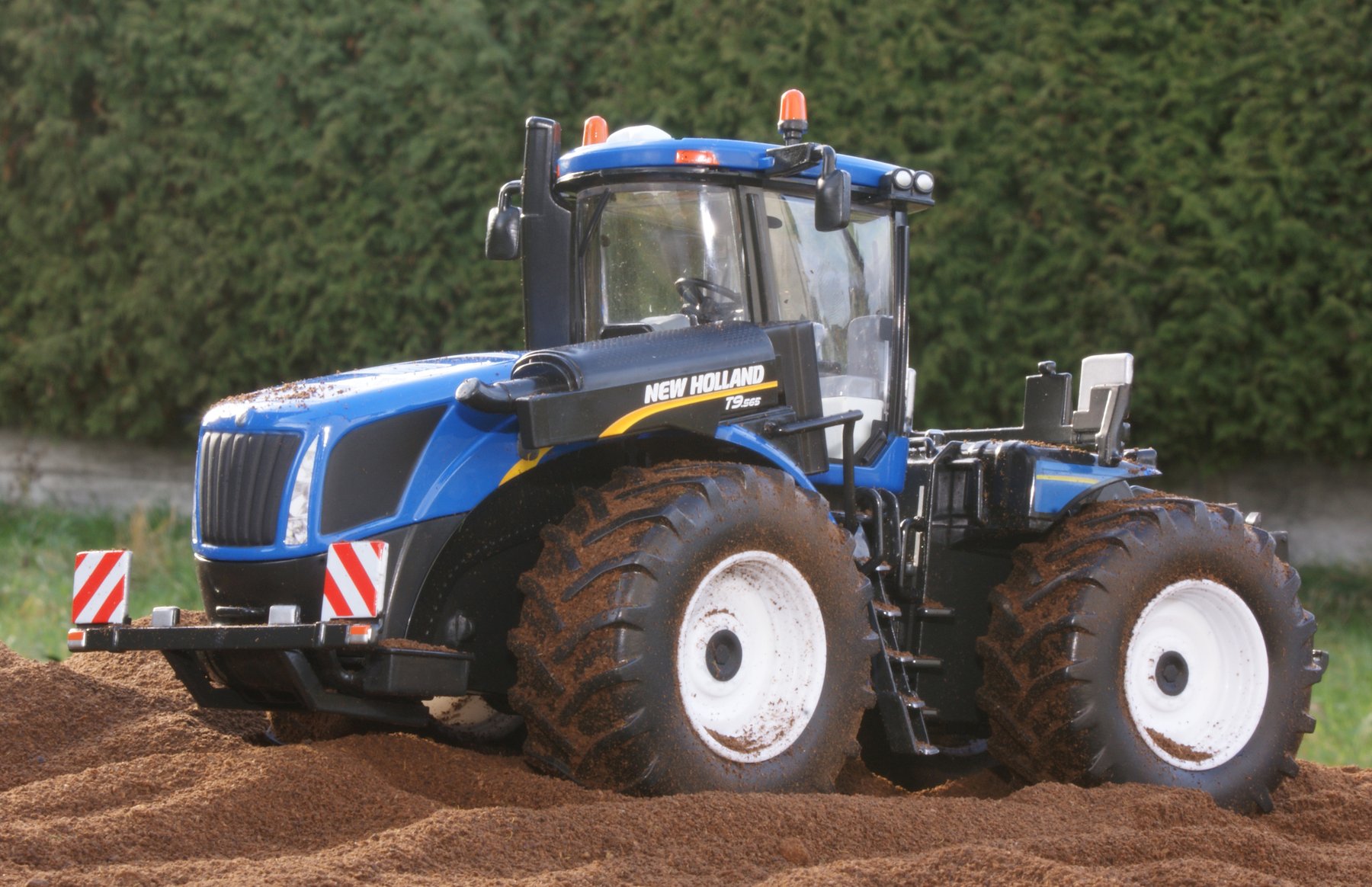 Tractor New Holland (CNH) T9.565