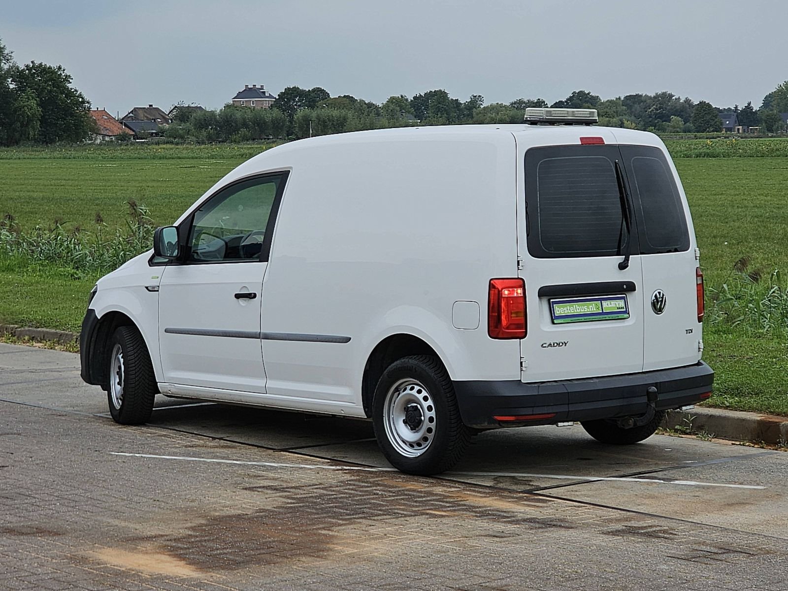 Van Volkswagen CADDY 55KW BESTEL BASELINE