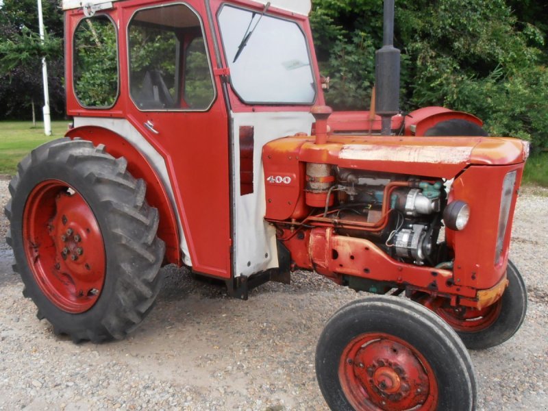 Tractor Volvo BUSTER