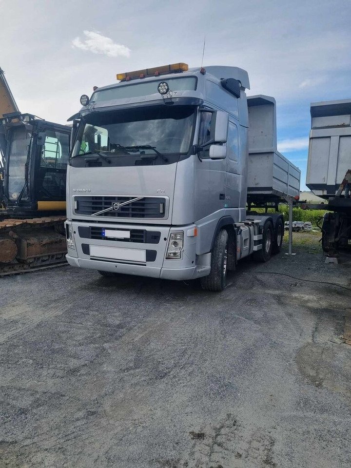 Volvo 6 4X2 110