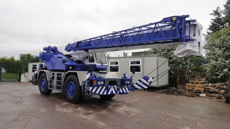 Tadano TR300EX