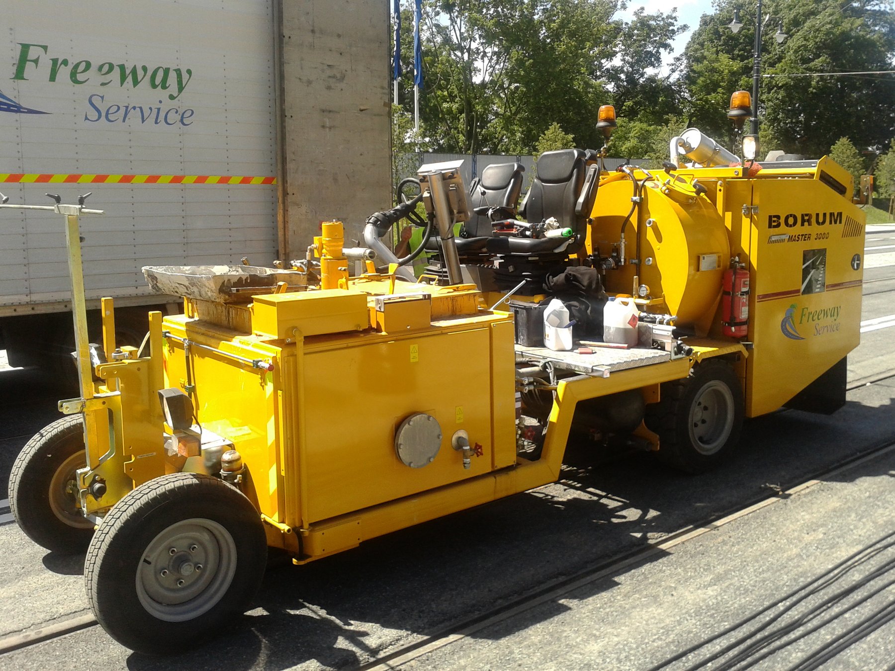 Przyczepki do 750 kg BARROW 3000 BORROW 3000
