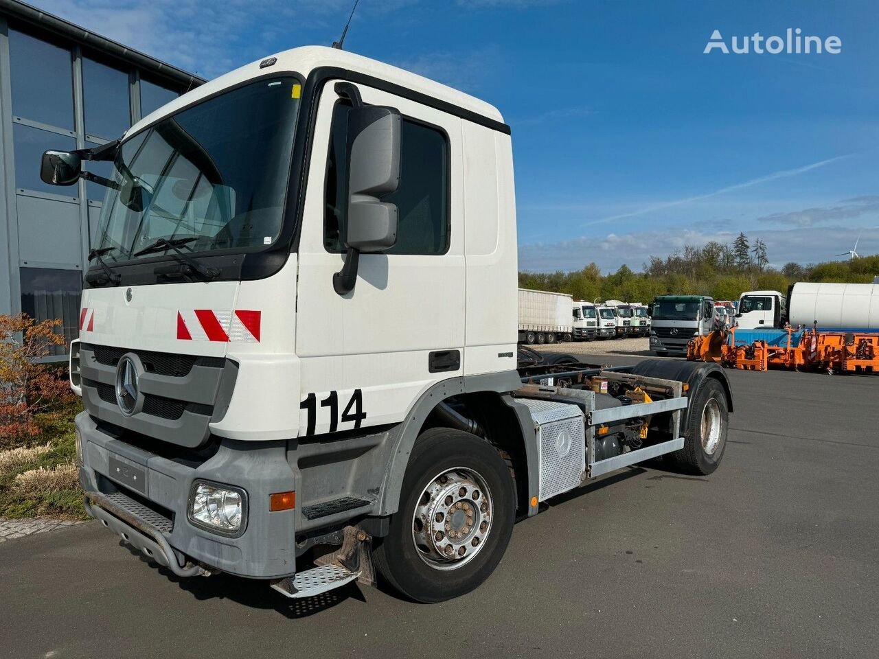 Truck Mercedes Benz ACTROS 1832 L 4X2