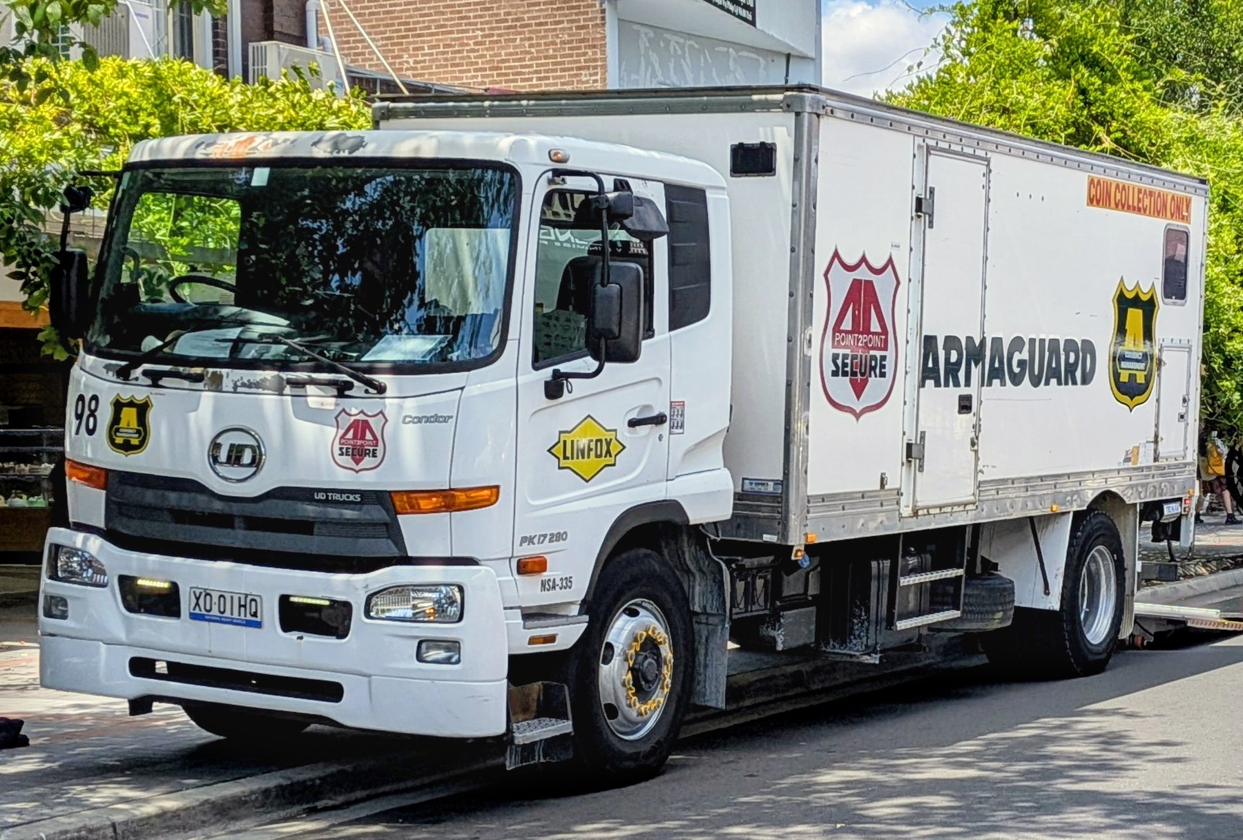 Truck Nissan 150.56