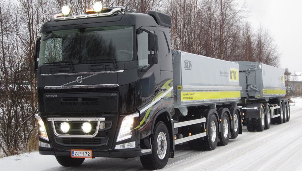 Truck Volvo 9 6X2R FAL.90 RADI-A8