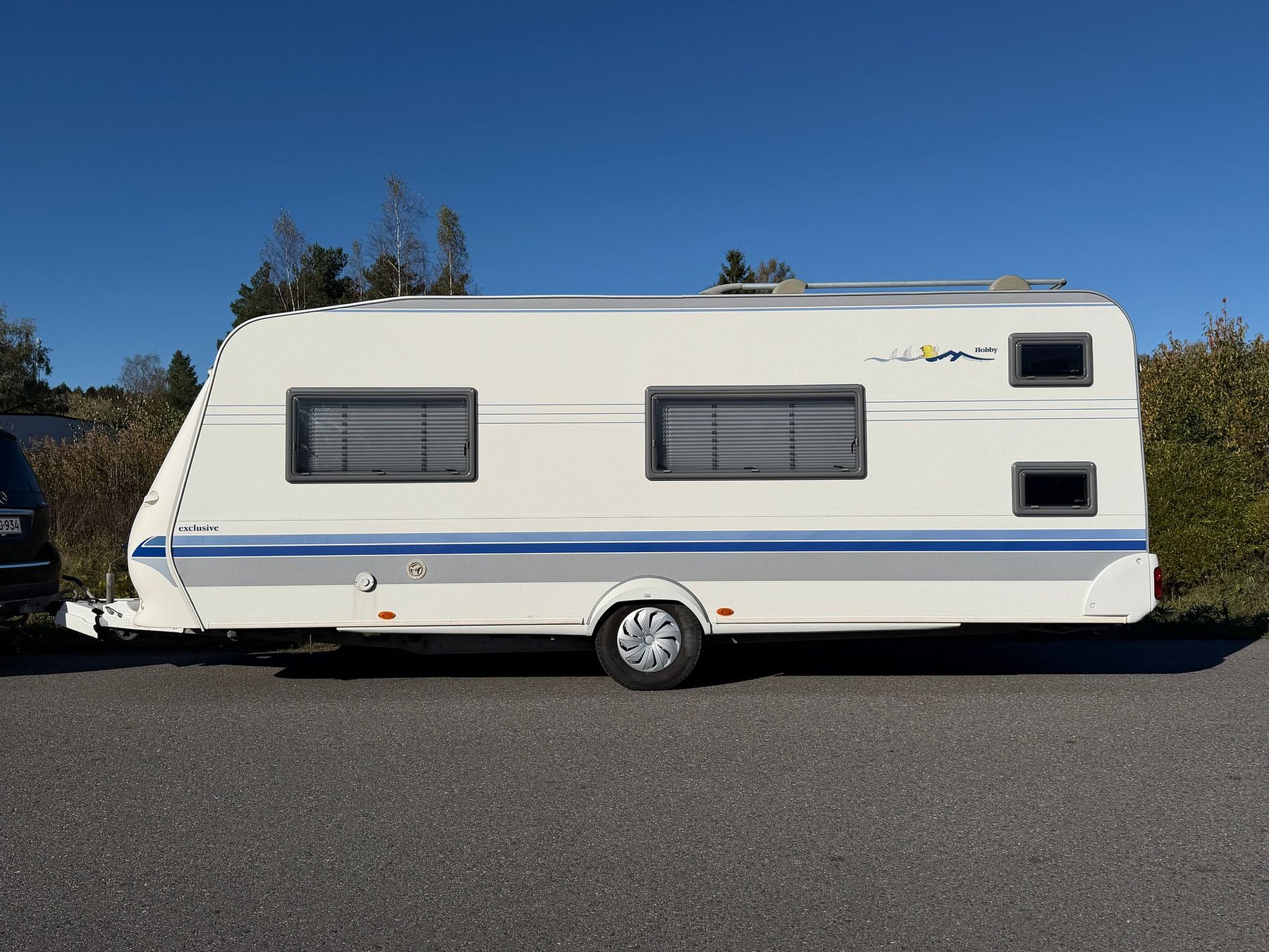 Car trailers up to 3.5 t HOBBY 560 KMFE EXCLUSIVE-24C33J