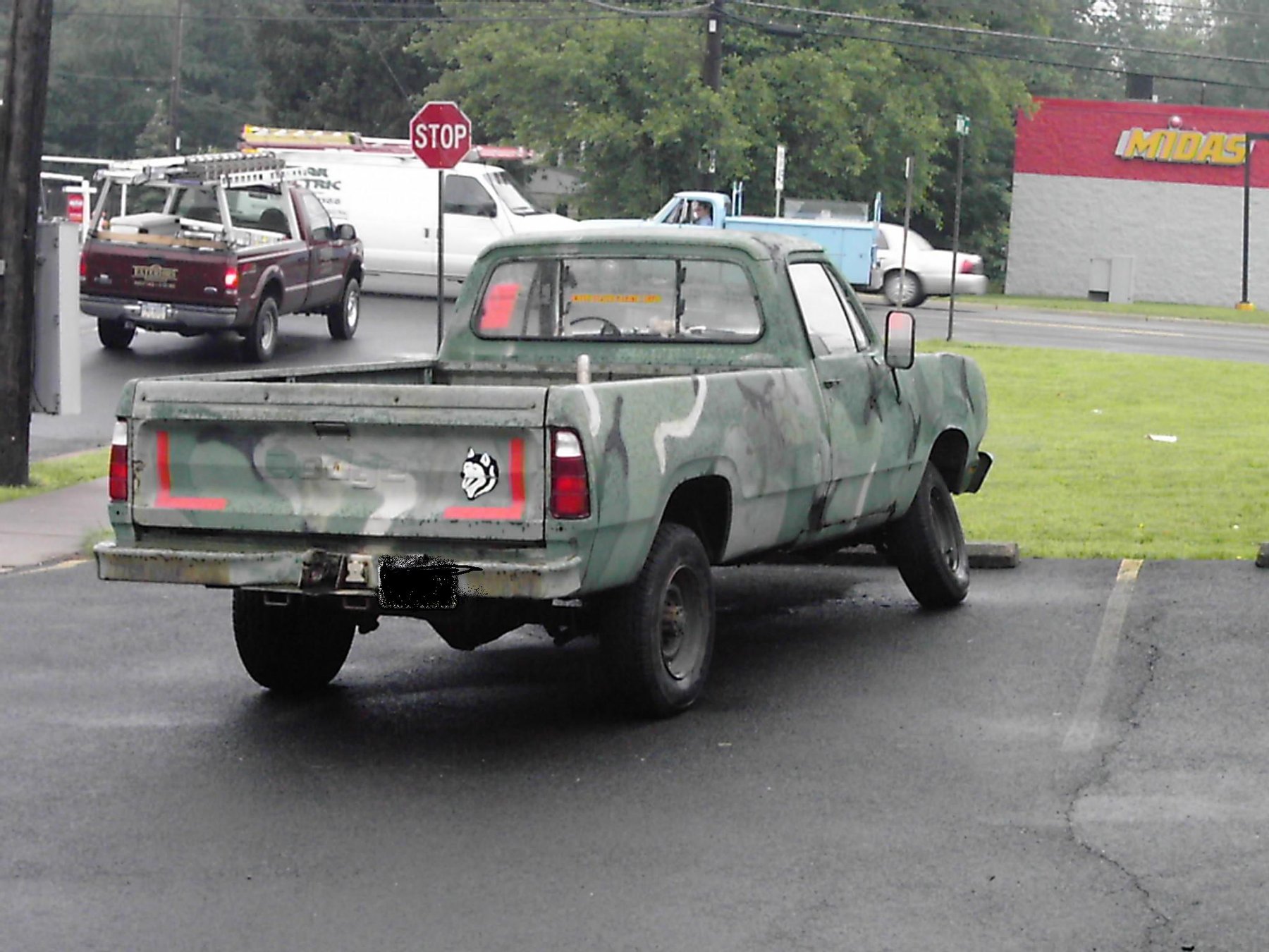 Van Dodge M 880