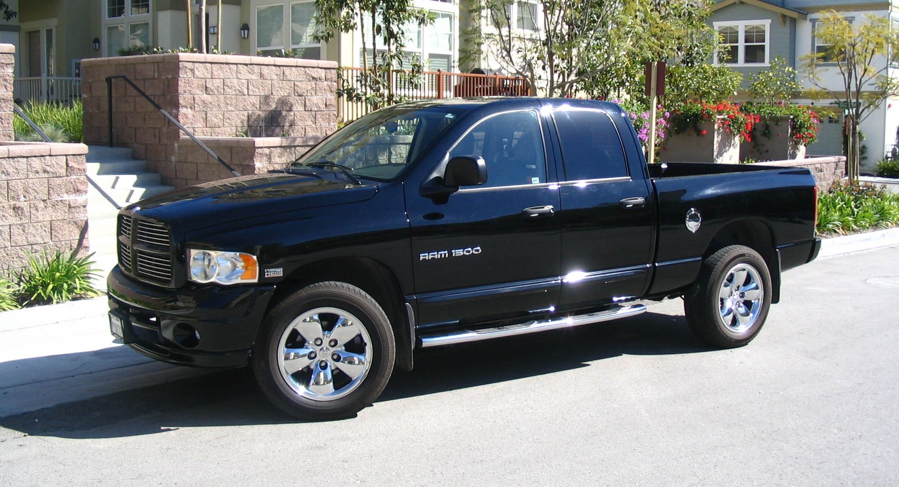 Transporter Ram RAM 1500 CREWCAB
