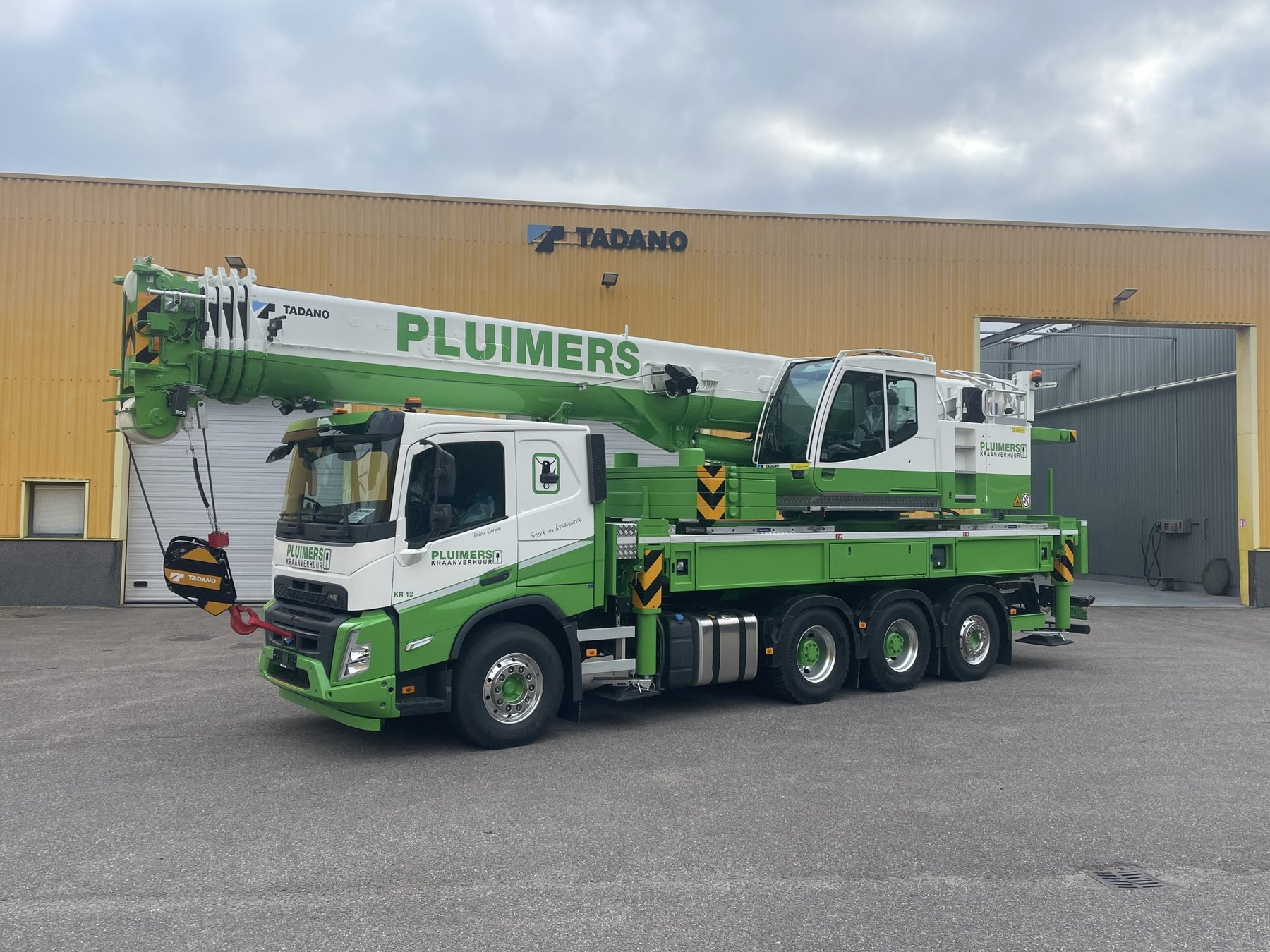 Crane Tadano Demag V70R