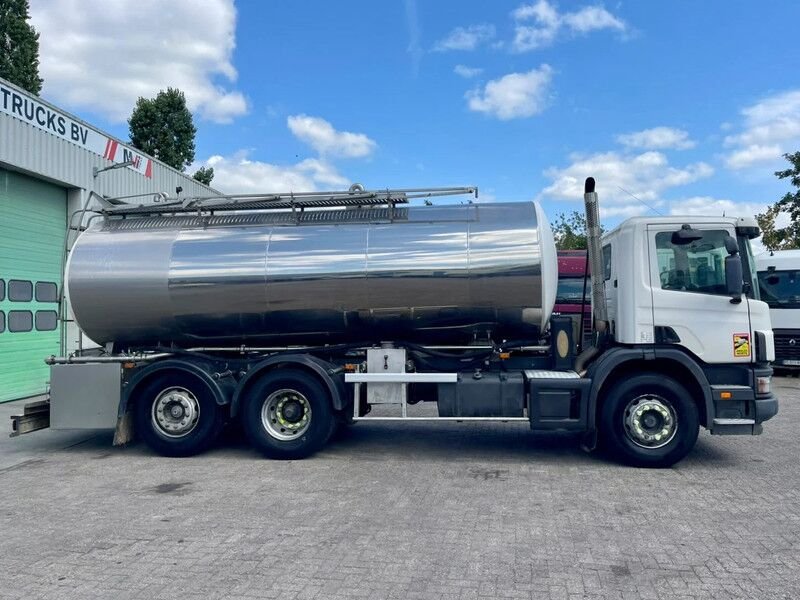 Truck Scania 114 GB-SCAPP-6X2/390+132