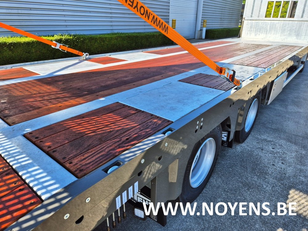 Trailer Noyens OPA2/6500