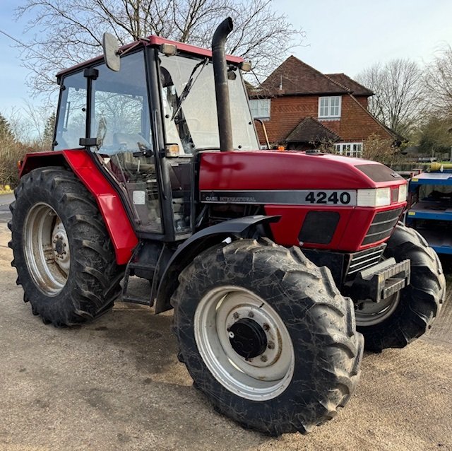 Tractor Case IH 4240 PRO A