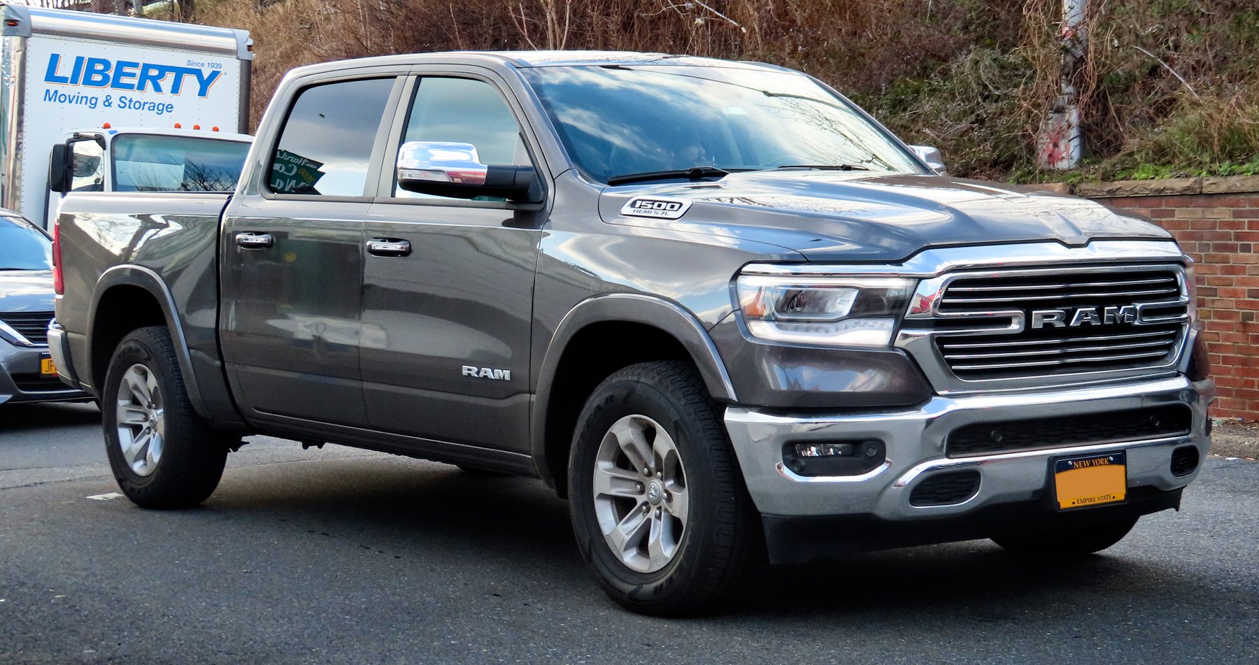 Van Ram RAM 1500 LARAMIE E-TORGUE